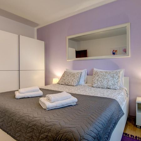 Apartments Babic Fažana Eksteriør bilde
